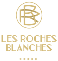 Hôtel de luxe 5 étoiles pour un séjour les pieds dans l'eau en amoureux à Cassis - Les Roches Blanches